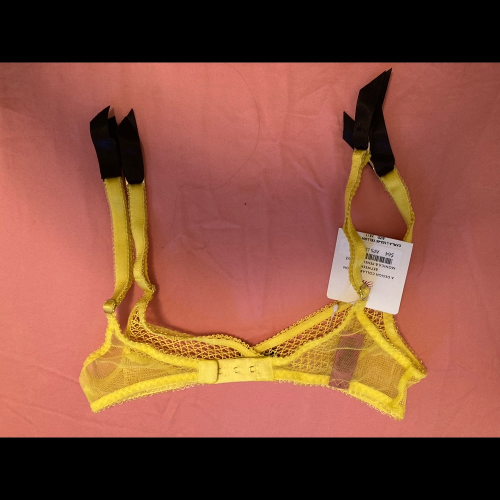 L’Agent Suspender Belt